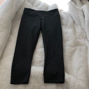 Capri fabletics leggings